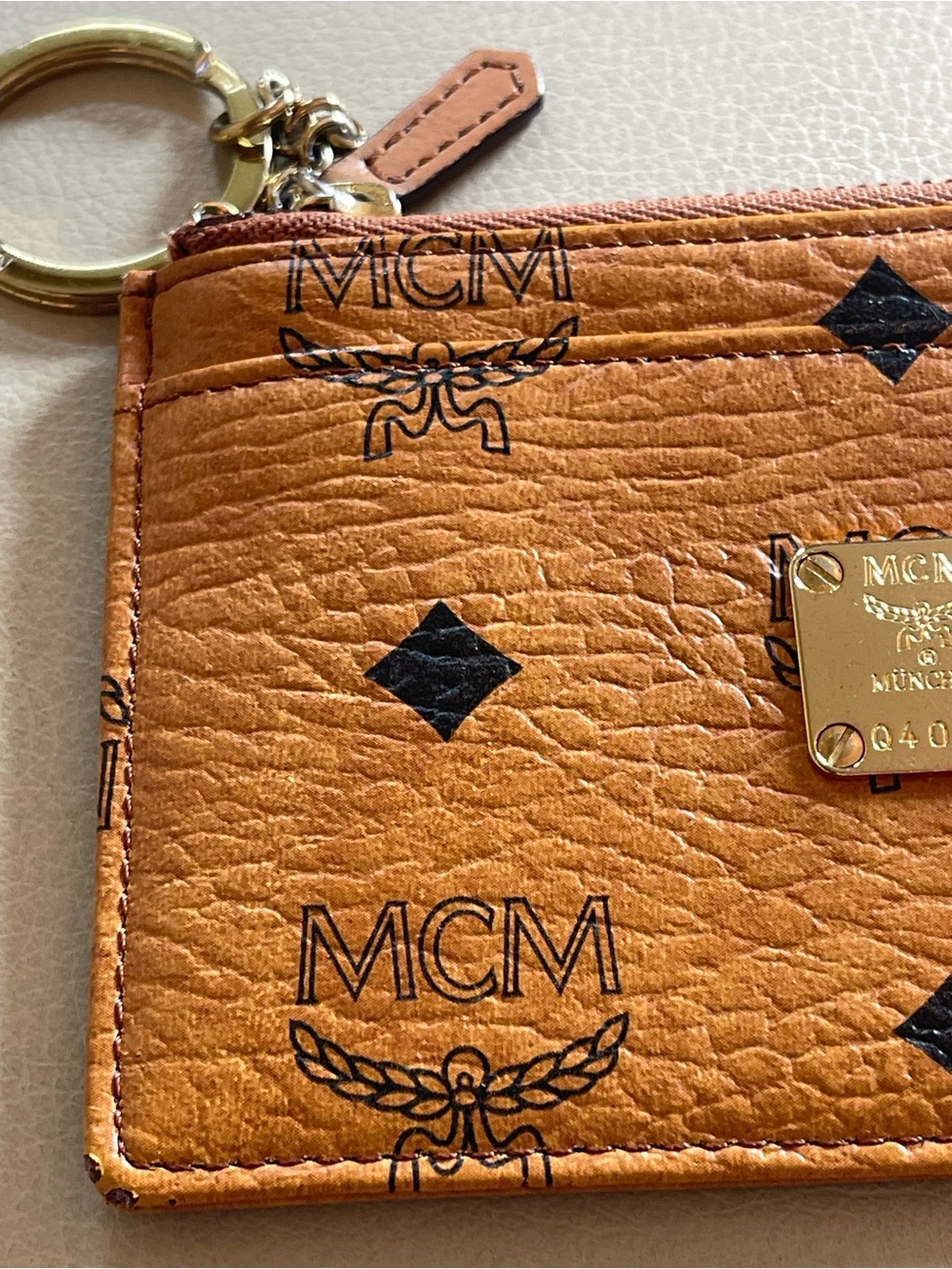 VGC MCM BROWN COGNAC LEATHER CARDHOLDER ZIP POUCH GOLD KEY RING CLASSIC MCM HDW - Picture 6 of 12
